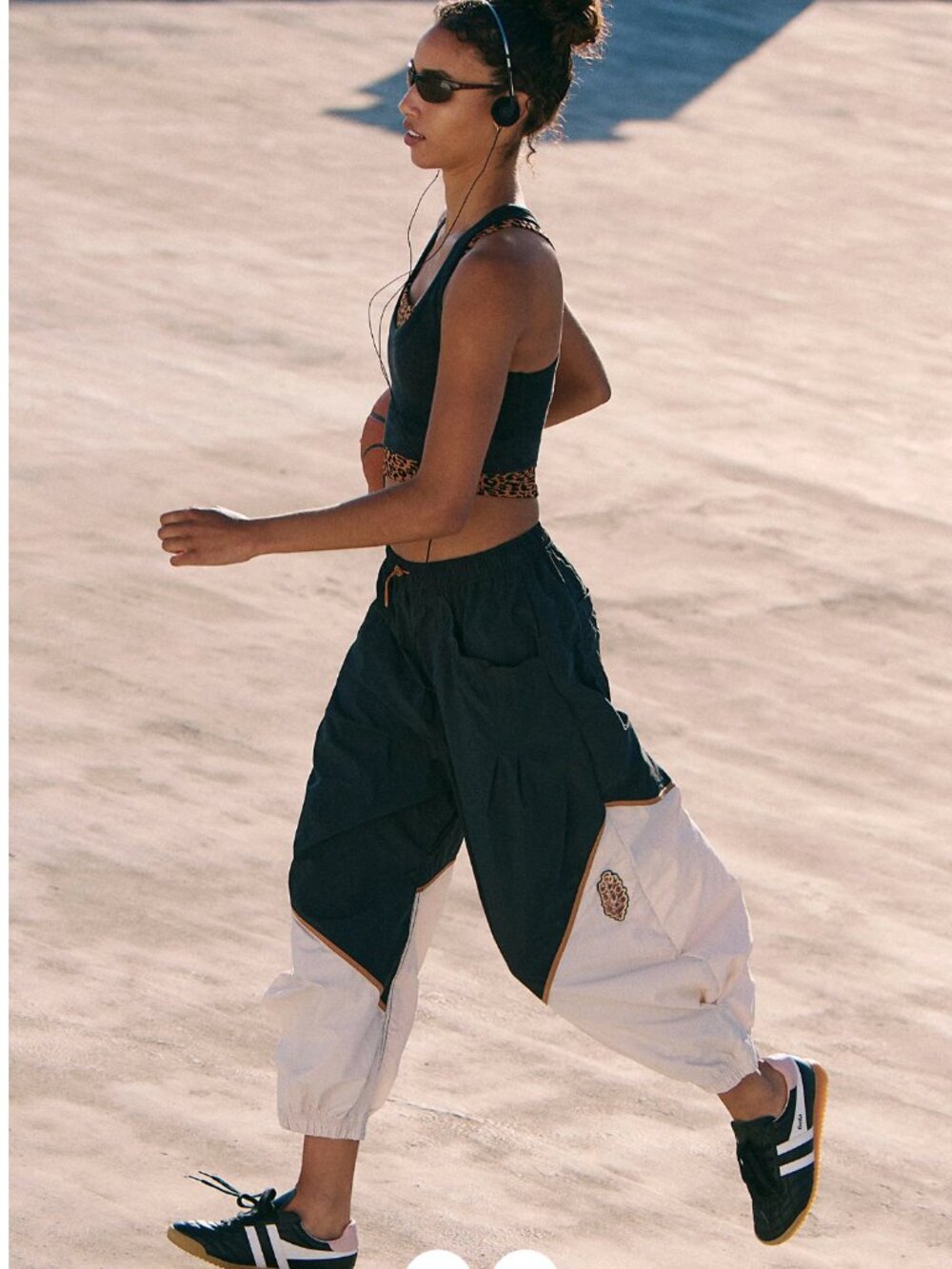 NWOT - Free People Movement - Freeflow Pants - Black Combo - Size M - Picture 3 of 11